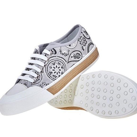Tod's Shoes - TODS women’s paisley/bandana print sneakers